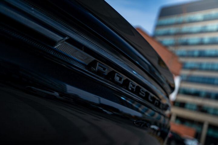 Porsche Cayenne GTS (Black)