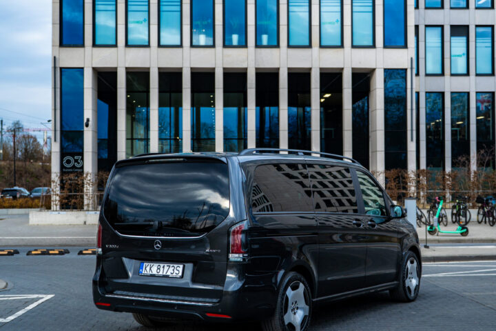 Mercedes V-Class