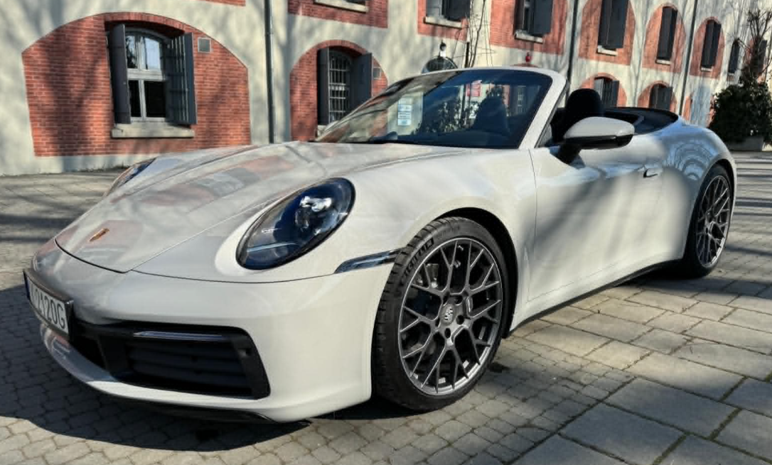 Porsche 911 Carrera Cabriolet